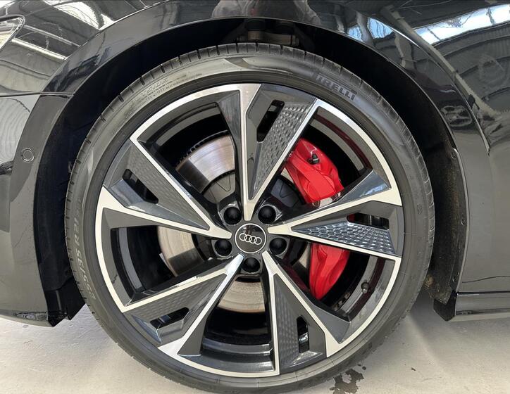 Audi S6 34