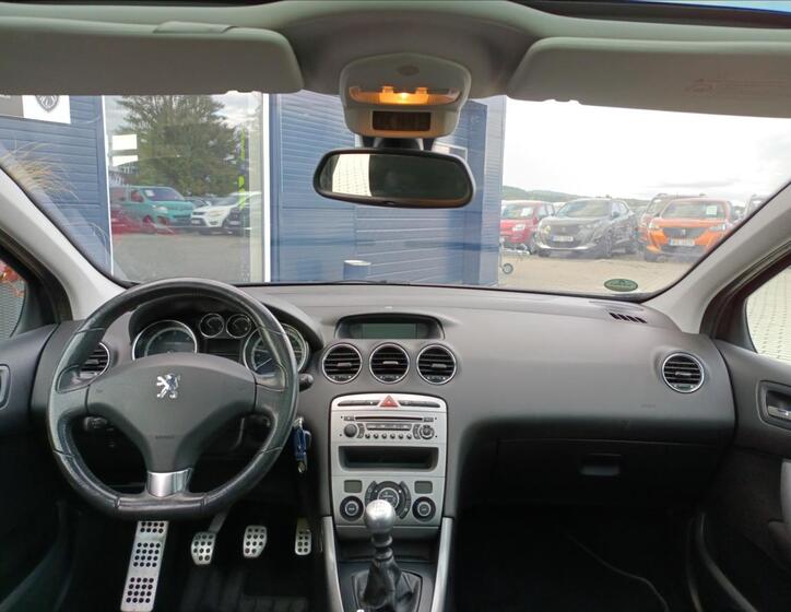 Peugeot 308 2