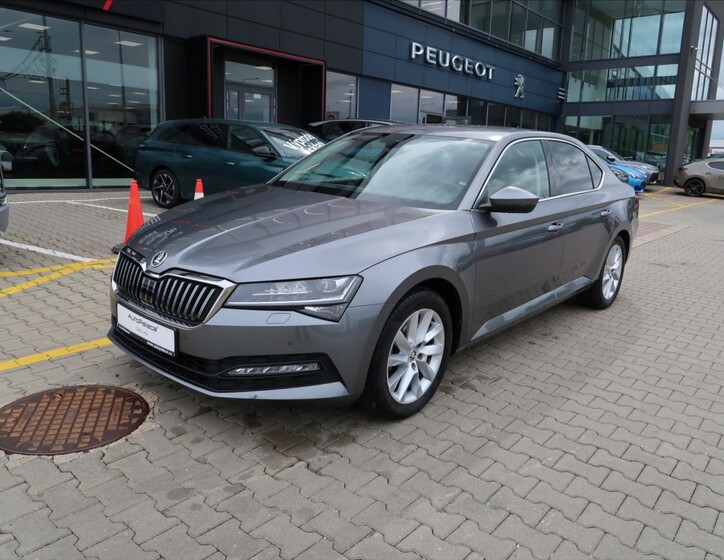 Škoda Superb 1
