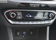Hyundai i30 24