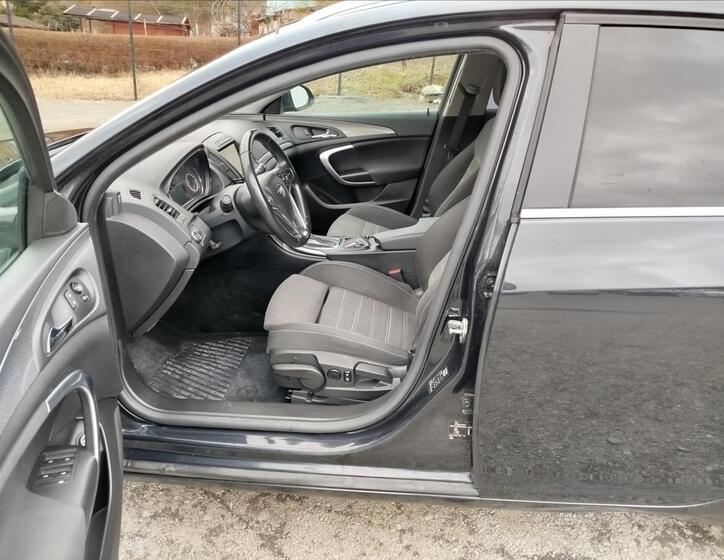 Opel Insignia 8