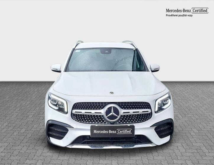 Mercedes-Benz GLB 8