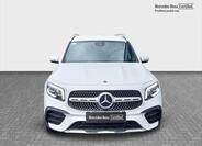 Mercedes-Benz GLB 8