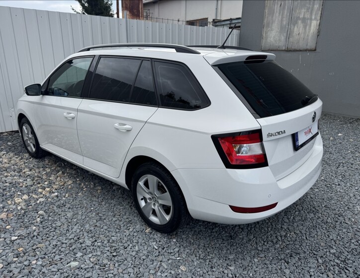 Škoda Fabia 10
