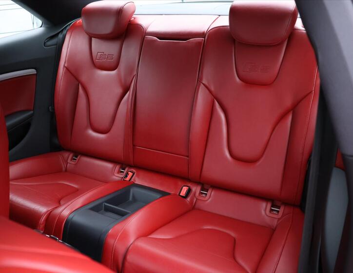 Audi S5 16