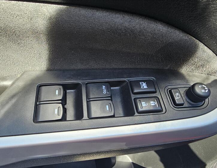 Suzuki Vitara 9
