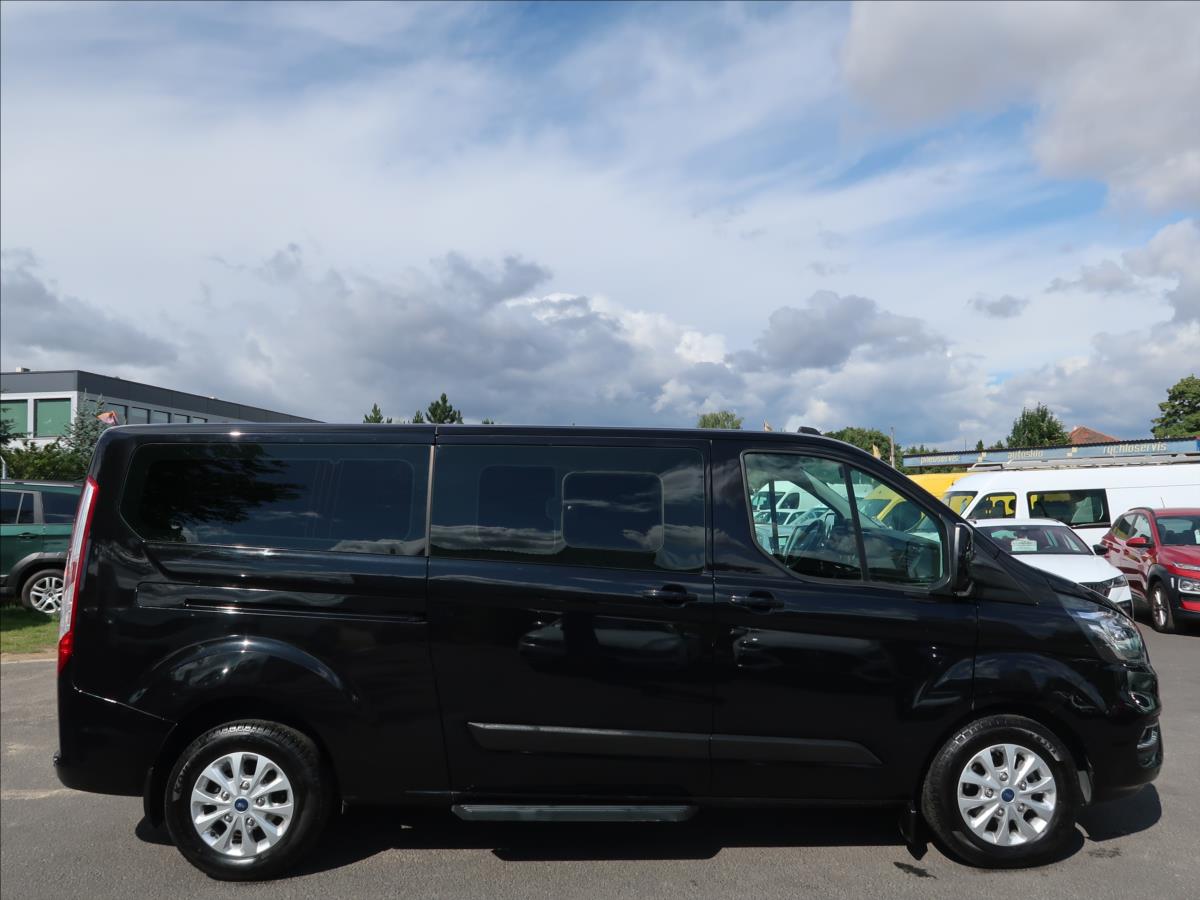 Ford Tourneo Custom