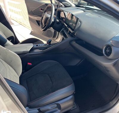 Toyota C-HR 17
