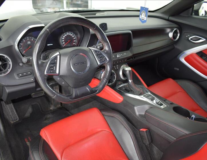 Chevrolet Camaro 16