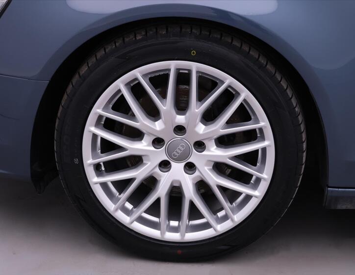 Audi A4 34