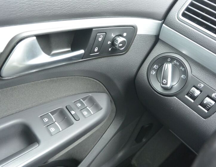 Volkswagen Touran 9