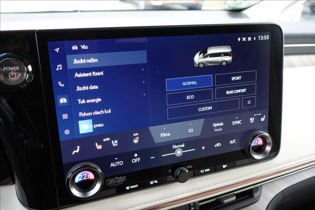 Lexus LM 350h