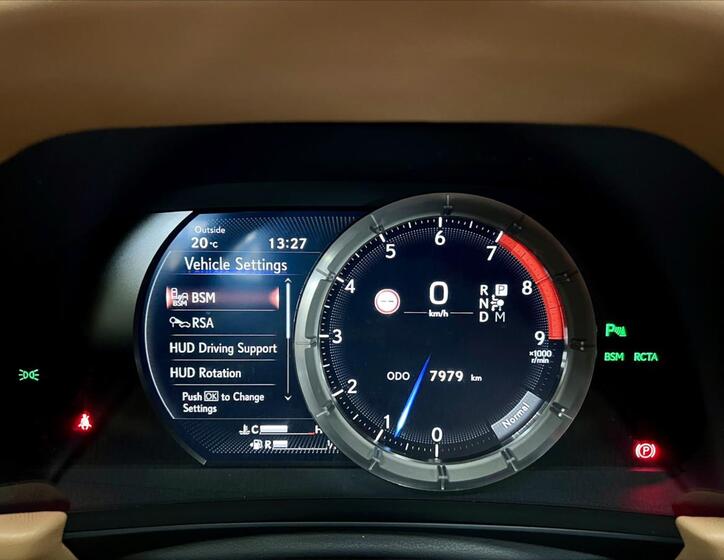 Lexus LC 500 25