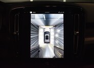 Volvo EX40 31