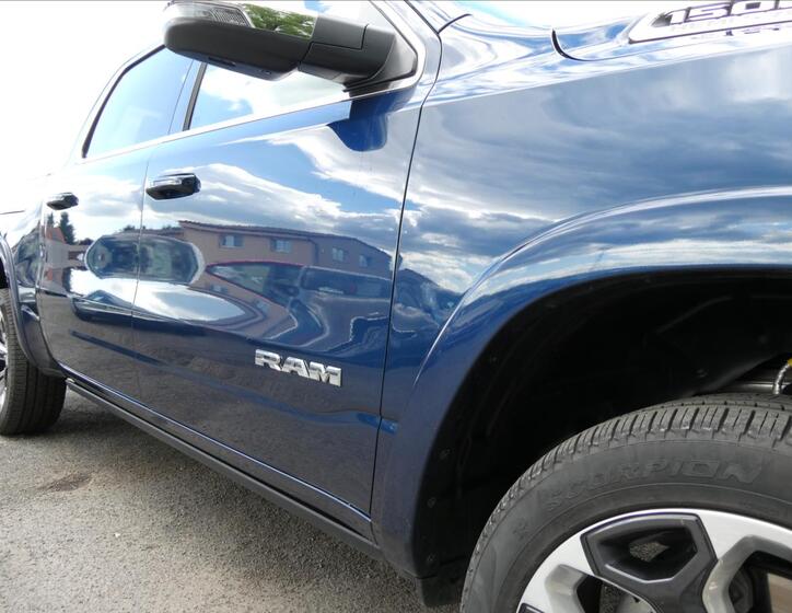Dodge RAM 14