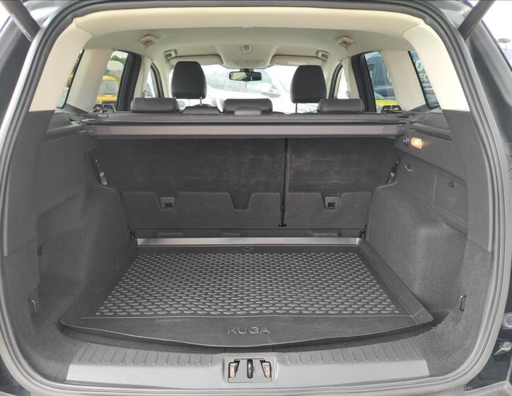 Ford Kuga 11