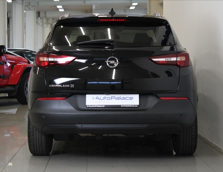 Opel Grandland X 4