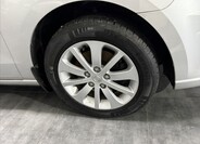 Mazda 5 33