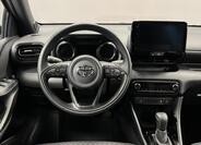 Toyota Yaris 5