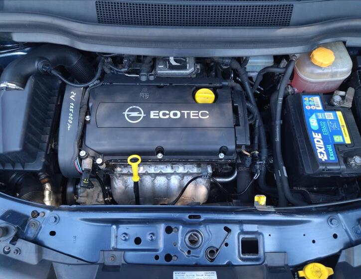 Opel Zafira 25