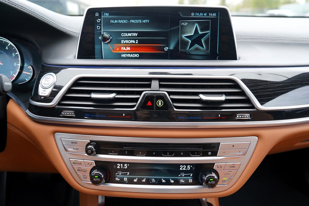 BMW Řada 7