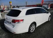 Toyota Avensis 5