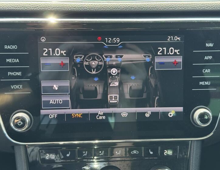 Škoda Superb 22