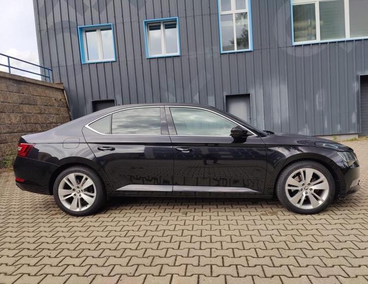 Škoda Superb 6