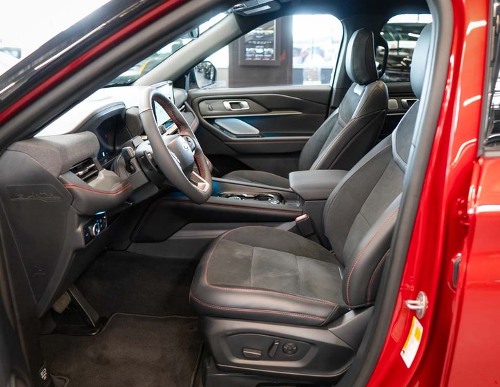 Ford Explorer 14