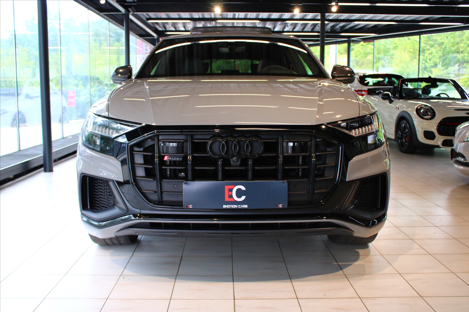 Audi SQ8