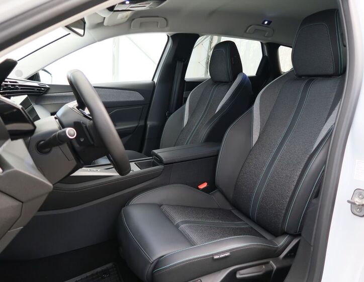 Peugeot 308 13