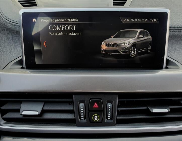 BMW X1 28
