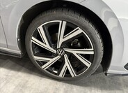 Volkswagen Golf 36