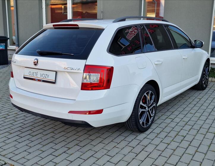 Škoda Octavia 10