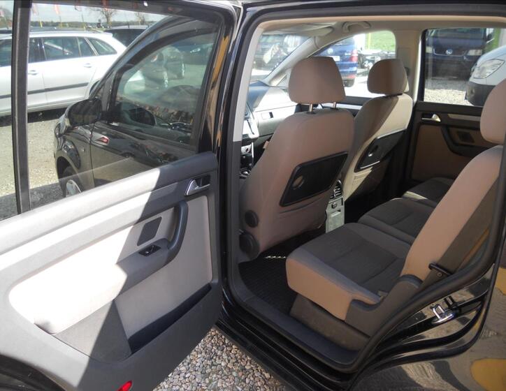 Volkswagen Touran 15