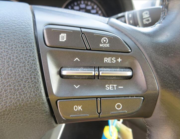 Hyundai i30 19