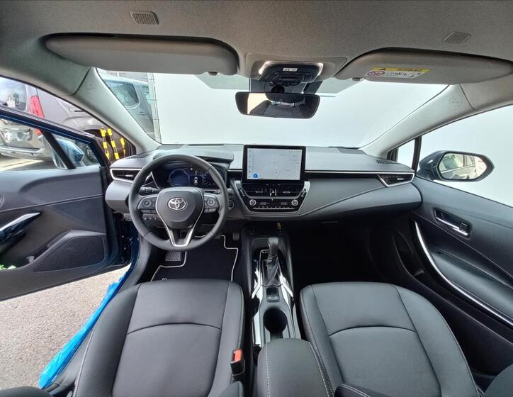 Toyota Corolla 12