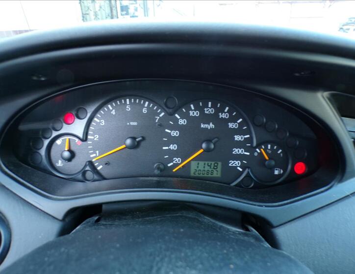 Ford Focus 8