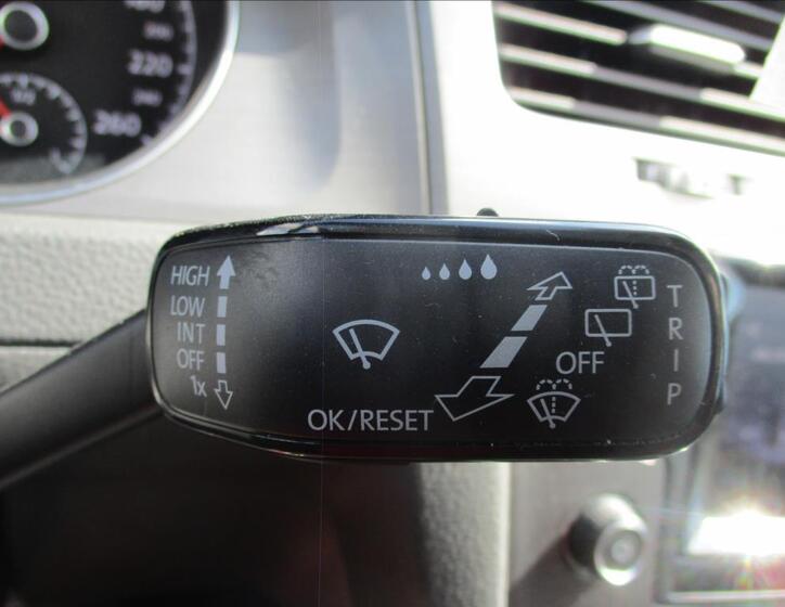 Volkswagen Golf 20
