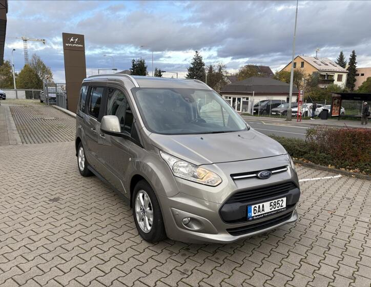 Ford Tourneo Connect 7
