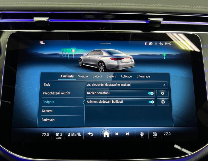 Mercedes-Benz Třídy E 16