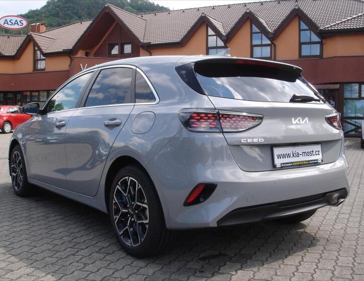 KIA Ceed 7