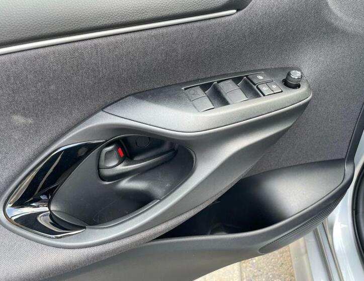 Toyota Yaris 17