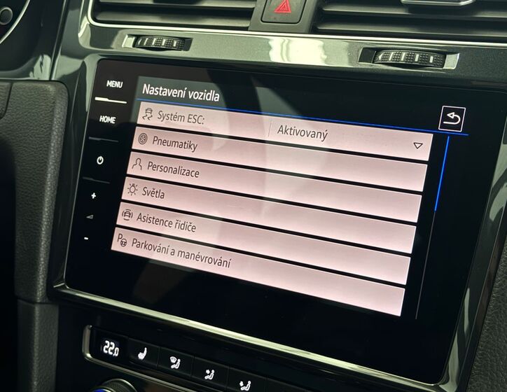 Volkswagen Golf 21