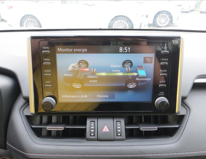 Toyota RAV4 16