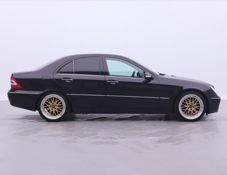 Mercedes-Benz Třídy C 8
