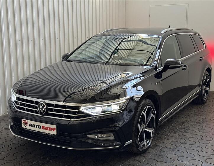 Volkswagen Passat 1