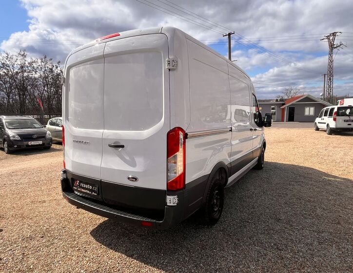 Ford Transit 5