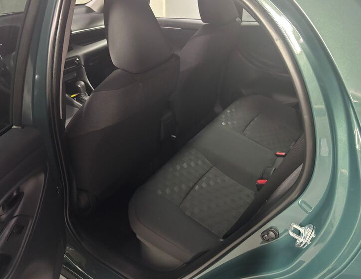 Toyota Yaris 10