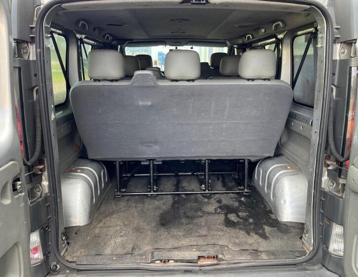 Renault Trafic 15